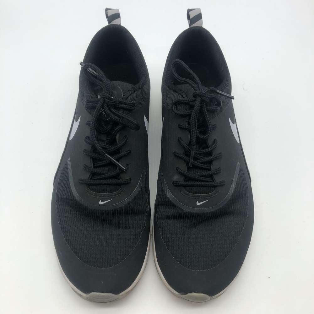 Nike black shoe size 9.5